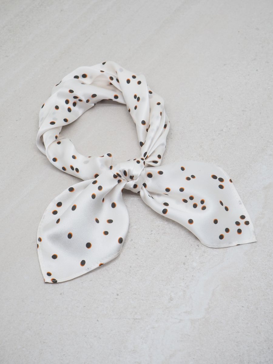 7DAYS silkeskjerf mini off-white