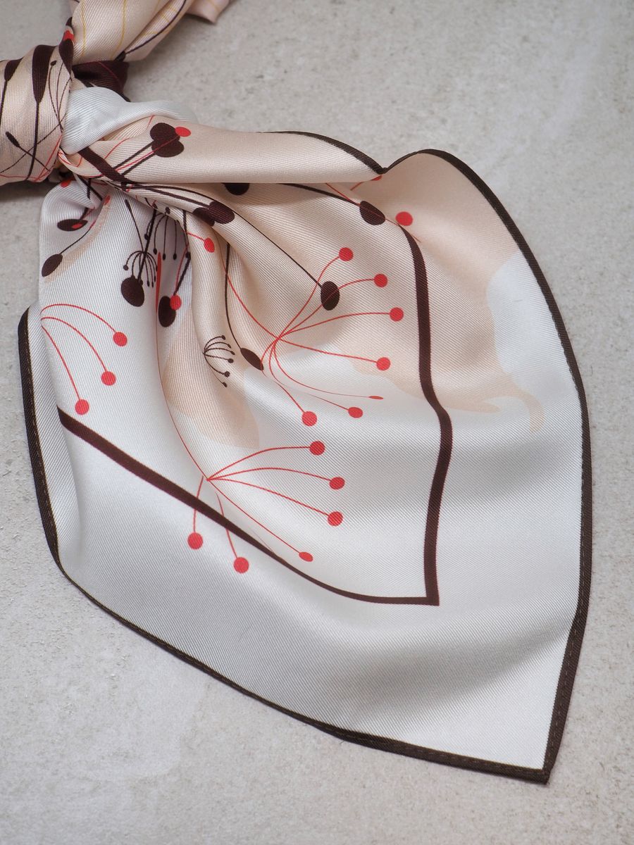 Silkeskjerf 7DAYS stort pastellfarger