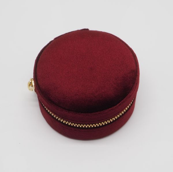Hovedbilde Smykkeskrin i velur rund bordeaux
