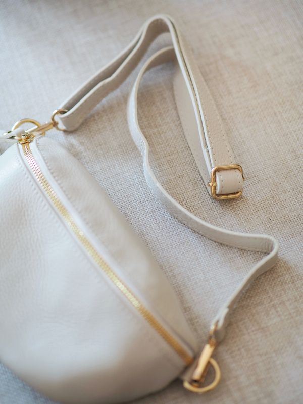 Skinn bumbag off-white