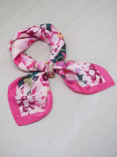 Hovedbilde Satengskjerf fuksia