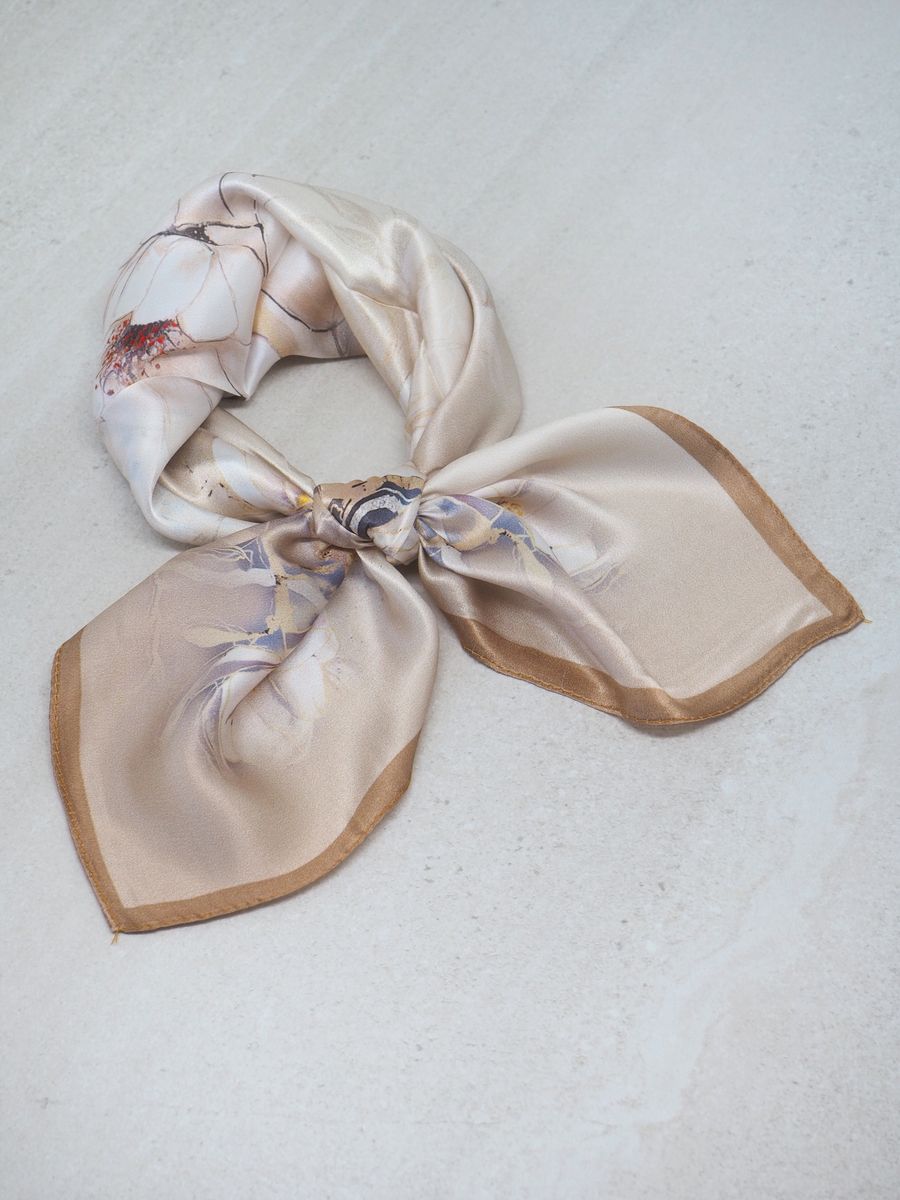 7DAYS silkeskjerf mini sand og lilla