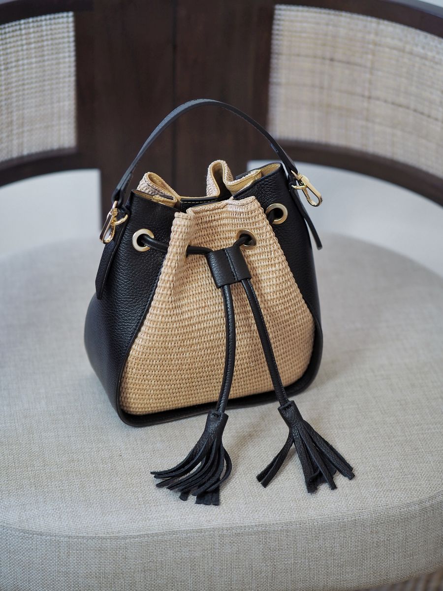 Raffia pumpadurveske svart