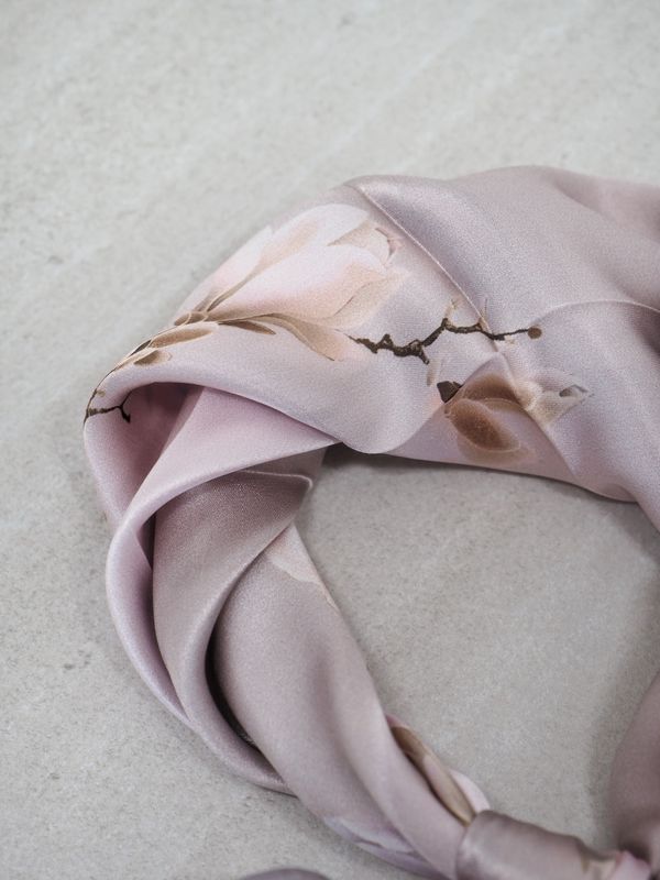 Skjerf 100% silke beige og lyserosa