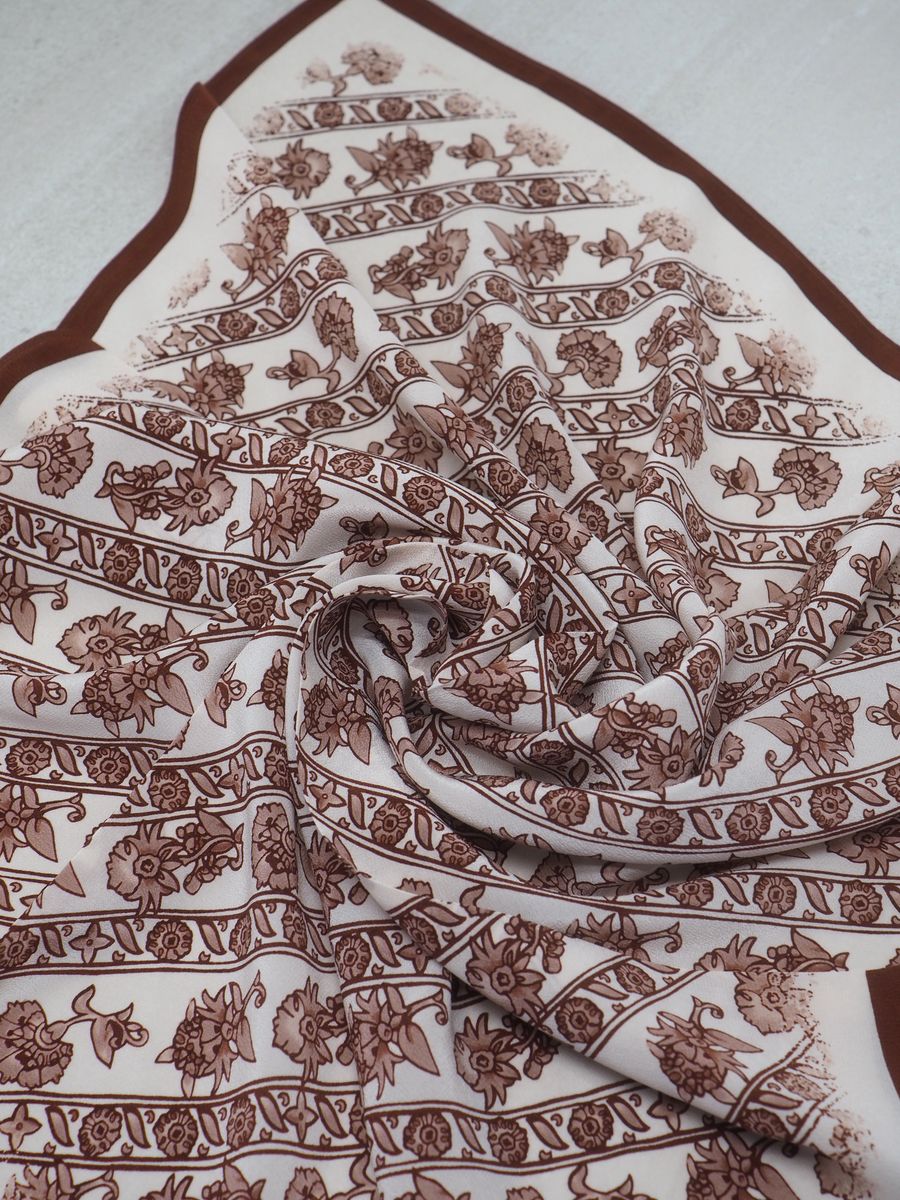 Skjerf 100% silke rustbrun og off-white