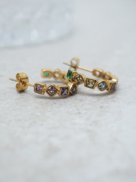 Hovedbilde 7DAYS multifargede hoops i stål gullafarget