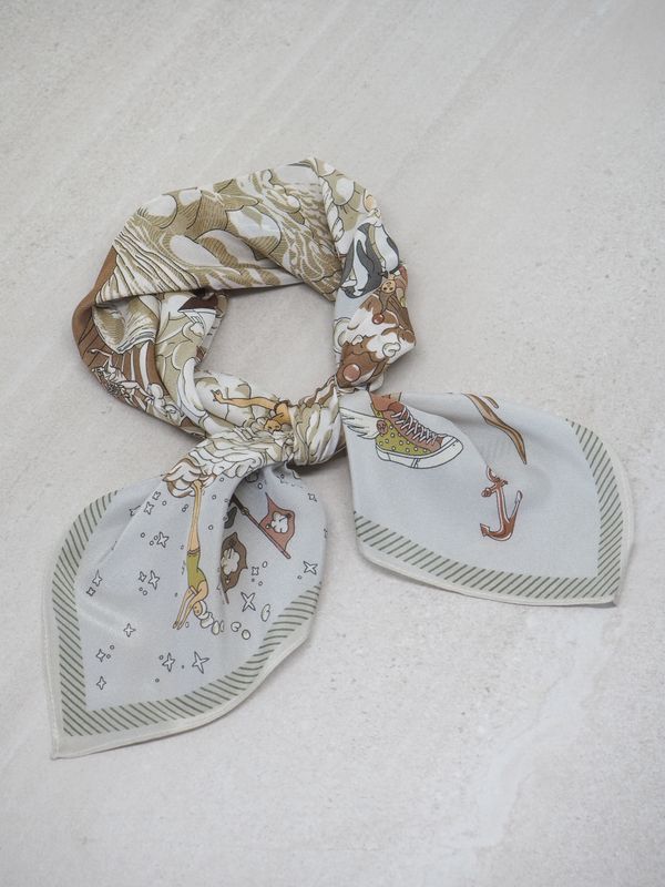 Skjerf 100% silke beige