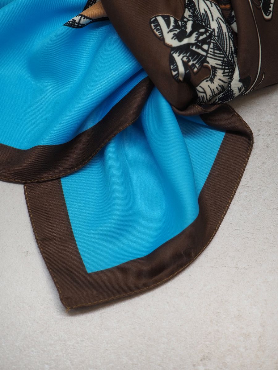 Stort skjerf i silkeblanding brun og lyseblå