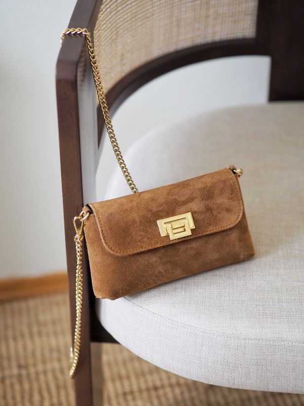 Clutch semsket skinn camel