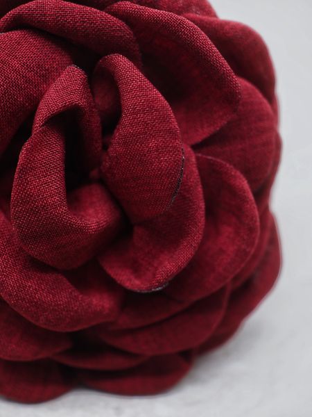 Hovedbilde Hårklype stoffrose rød