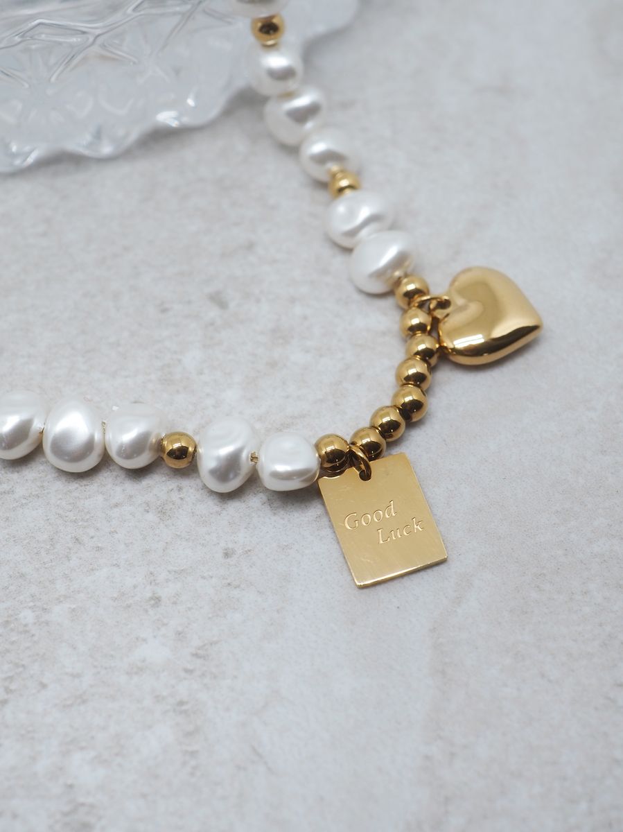 7DAYS armbånd perler og charms stål gullfarget